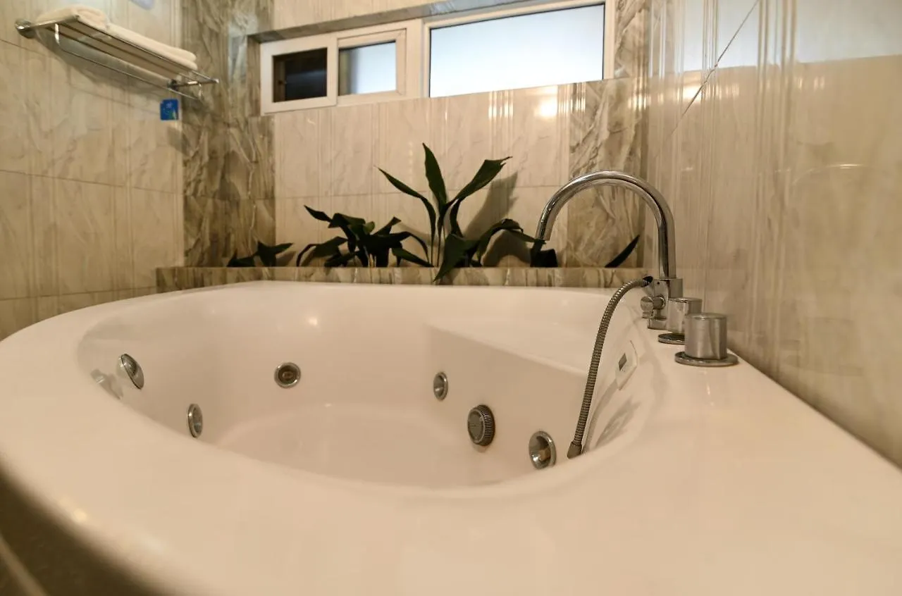 Hotel M Square Pvt.Ltd Катманду